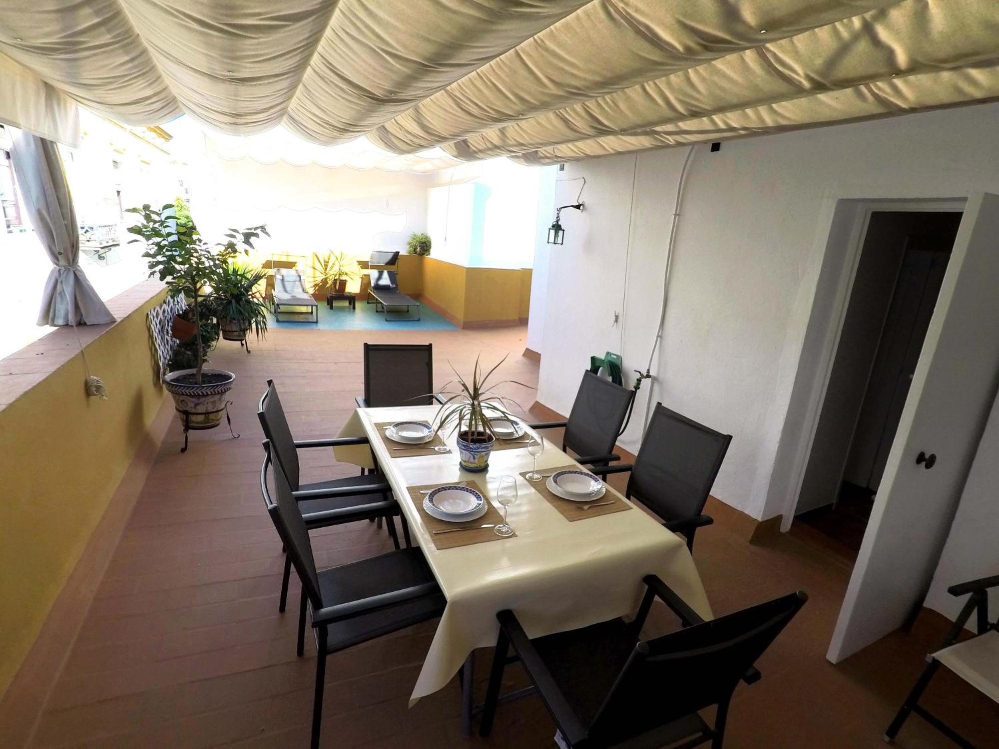 Duplex Acogedor Con Gran Terraza En Pleno Centro De Sevilla! المظهر الخارجي الصورة